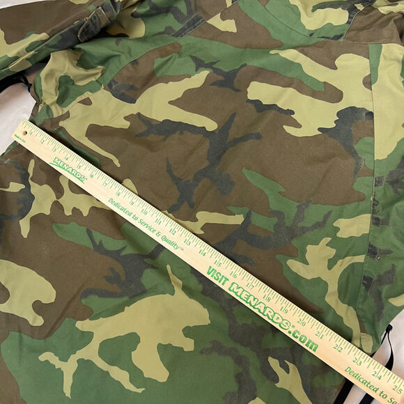 US Military Jacket Medium Short Woodland Camo Cold Weather Parka Nylon Outdoors - Picture 12 of 15